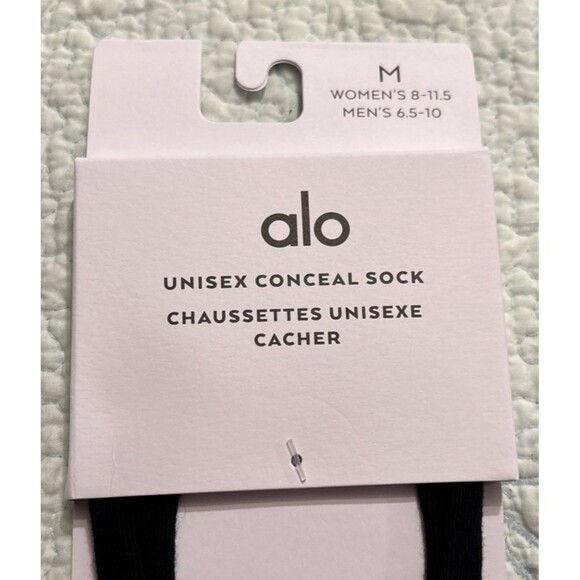 Alo Yoga Black Unisex Conceal Sock Size Medium NWT - Picture 2 of 4